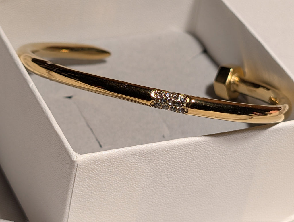 Solene Crystal Cuff